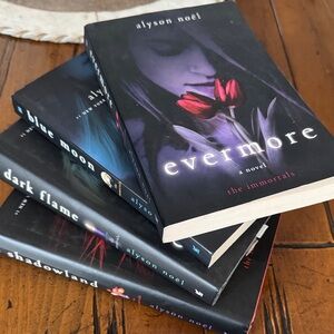 Evermore, blue moon, dark flame & shadowland by Alyson Noël Book Set